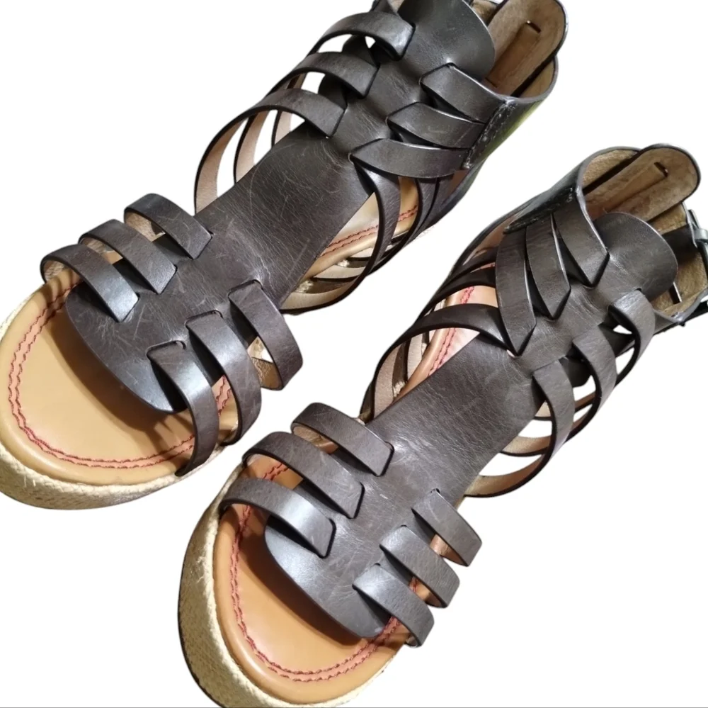 Trask Women's Chunky Wedge Leather Platform Strap Sandals size 7M Academia‎